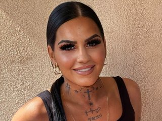 Imagen de perfil de modelo de cámara web de LILLAH