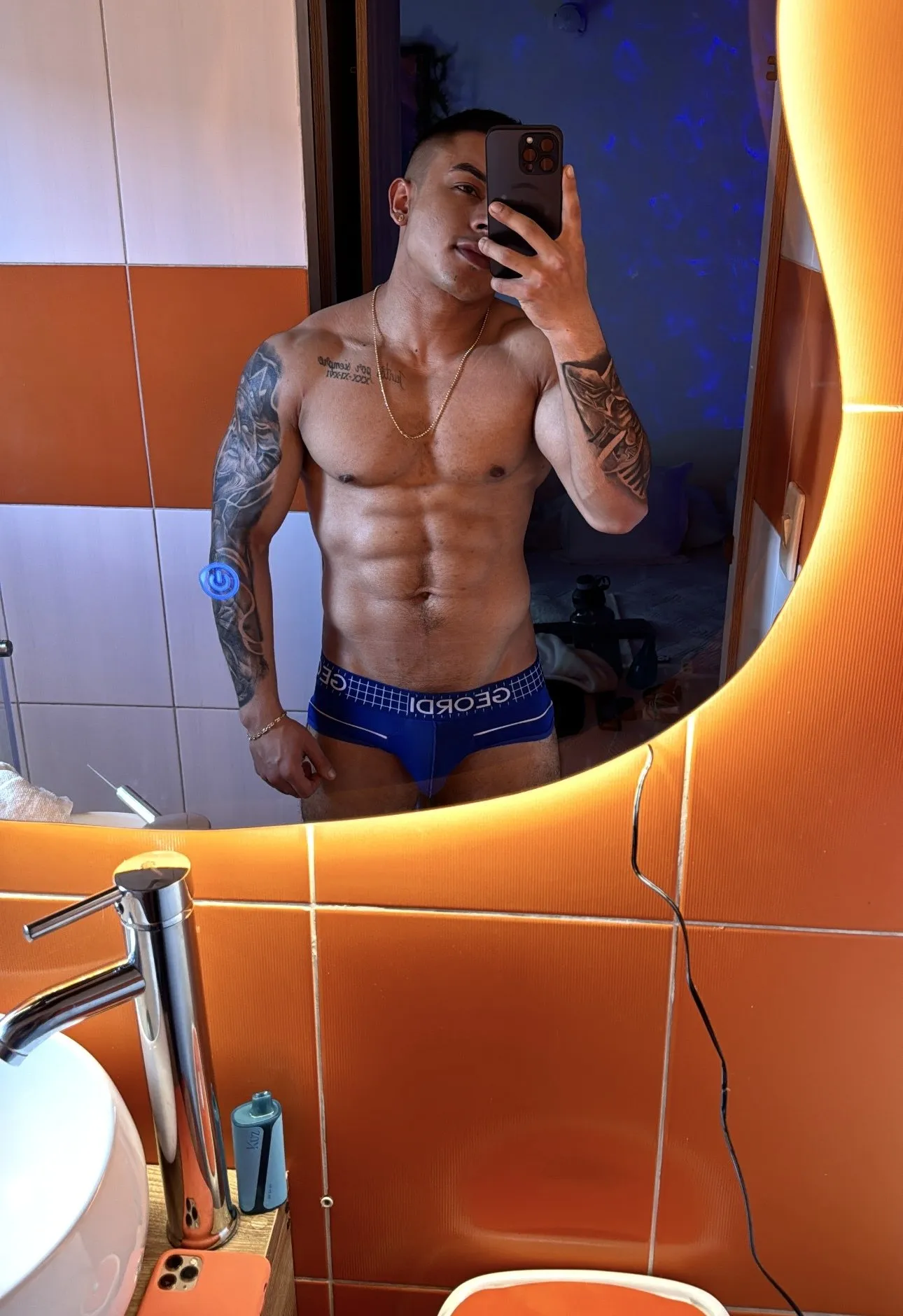 Interprète LiamWhitte Photo 9