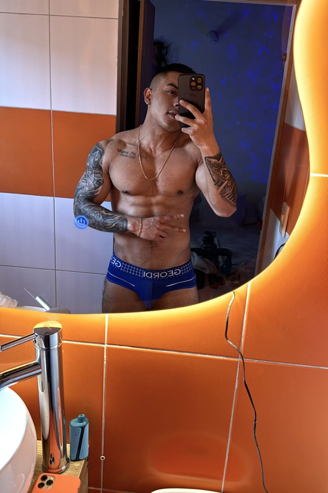 Interprète LiamWhitte Photo 10