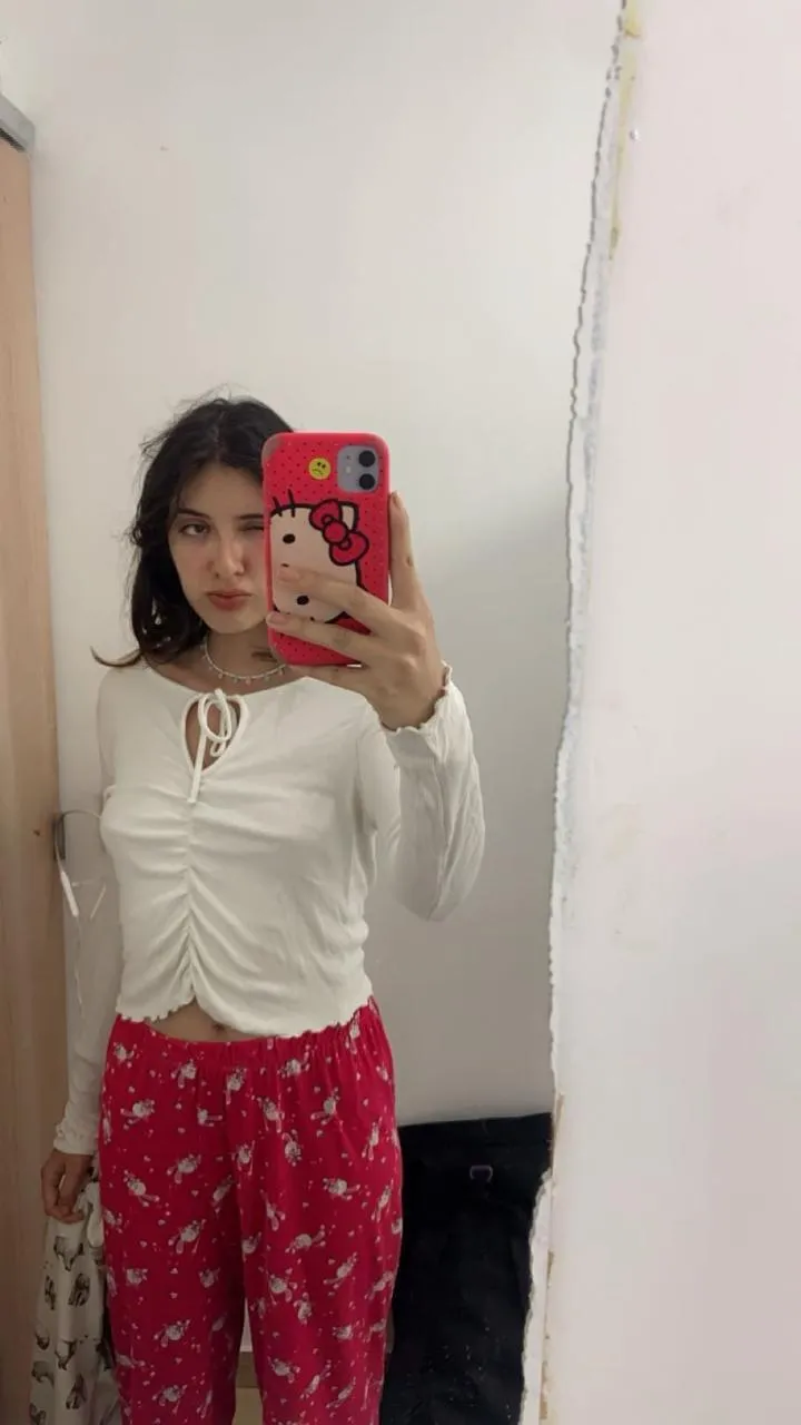 Interprete BellaaCherry Foto 6