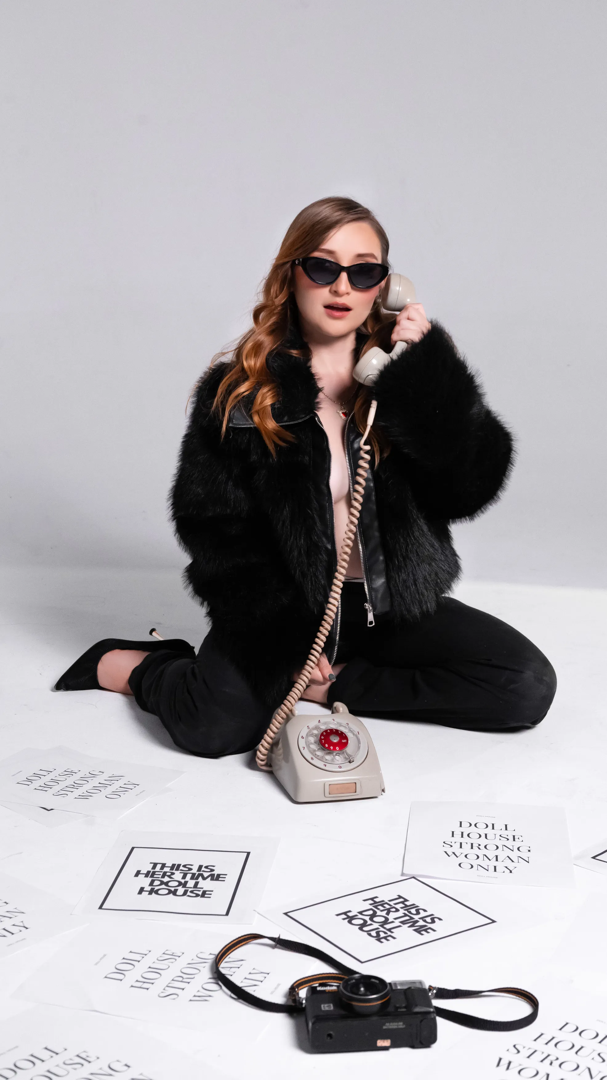 Darsteller HilaryJans Foto 9