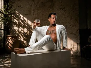 Donovan_Desmond cam model profile picture