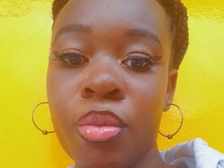 Imagen de perfil de modelo de cámara web de Petite_queen