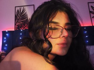 Image de profil du modèle de webcam valeerygomez