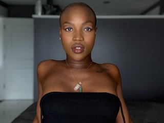 Image de profil du modèle de webcam CINEMATIC