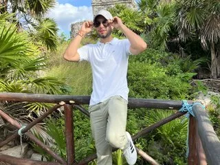 MiguelSantoz cam model profile picture