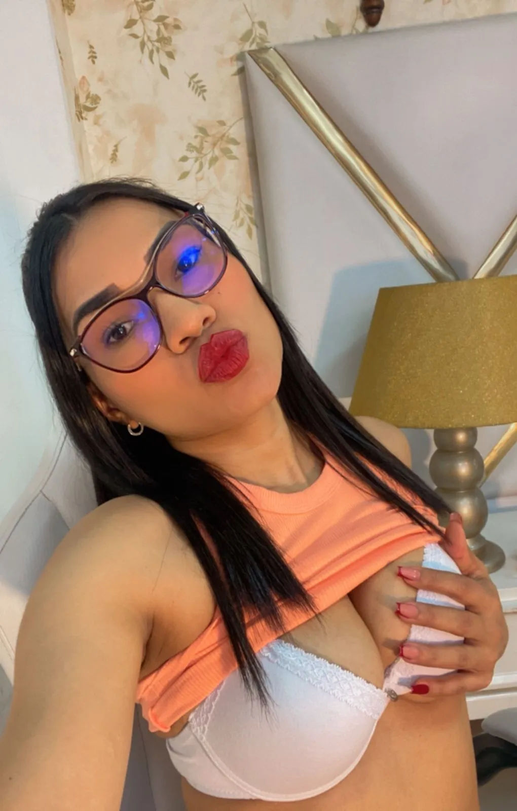 Performer KatheMosss Photo 1