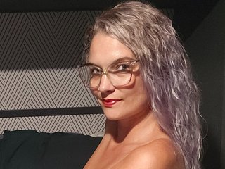 Image de profil du modèle de webcam NinaNicoleRoyale