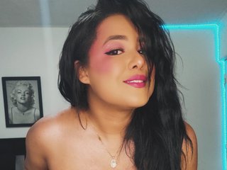 Image de profil du modèle de webcam lexianAxel