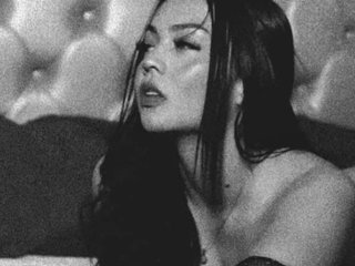 Berryberryblack cam model profile picture