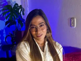 EmmaLym immagine del profilo del modello di cam