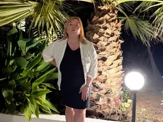 Glorious18 profilbild på webbkameramodell