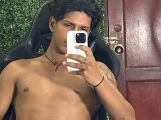 Image de profil du modèle de webcam joekent