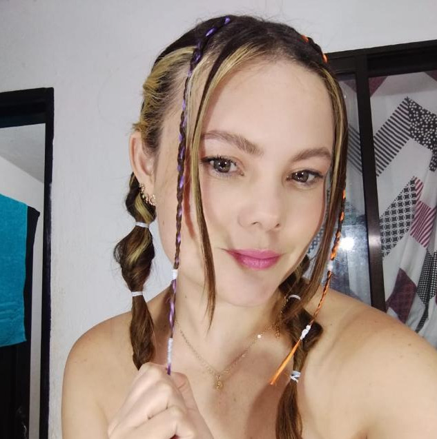 Intérprete IvonneBelle Foto 1