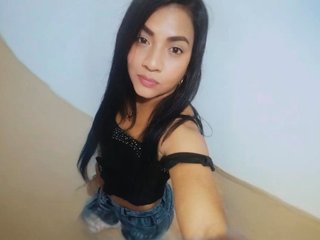monicanightt cam model profile picture