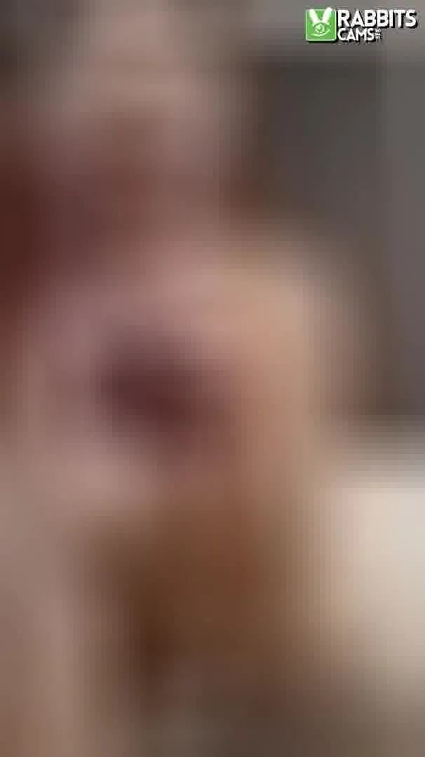 Artist CarolineMonroy Video 1