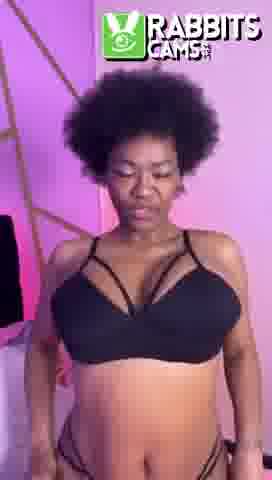 Intérprete MissEliott Video 2