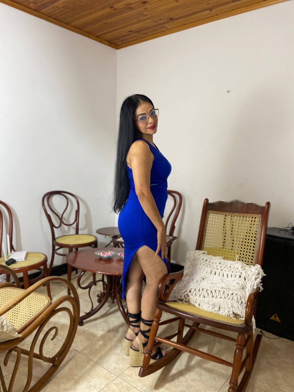 Interprete Vicky_Madame Foto 4