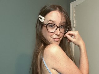 Image de profil du modèle de webcam VioletPearls