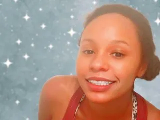 Image de profil du modèle de webcam Nikkisecretsxx