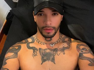Imagen de perfil de modelo de cámara web de George_Reece