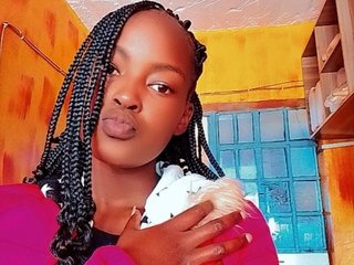 NaughtyKeesha profilbild på webbkameramodell 