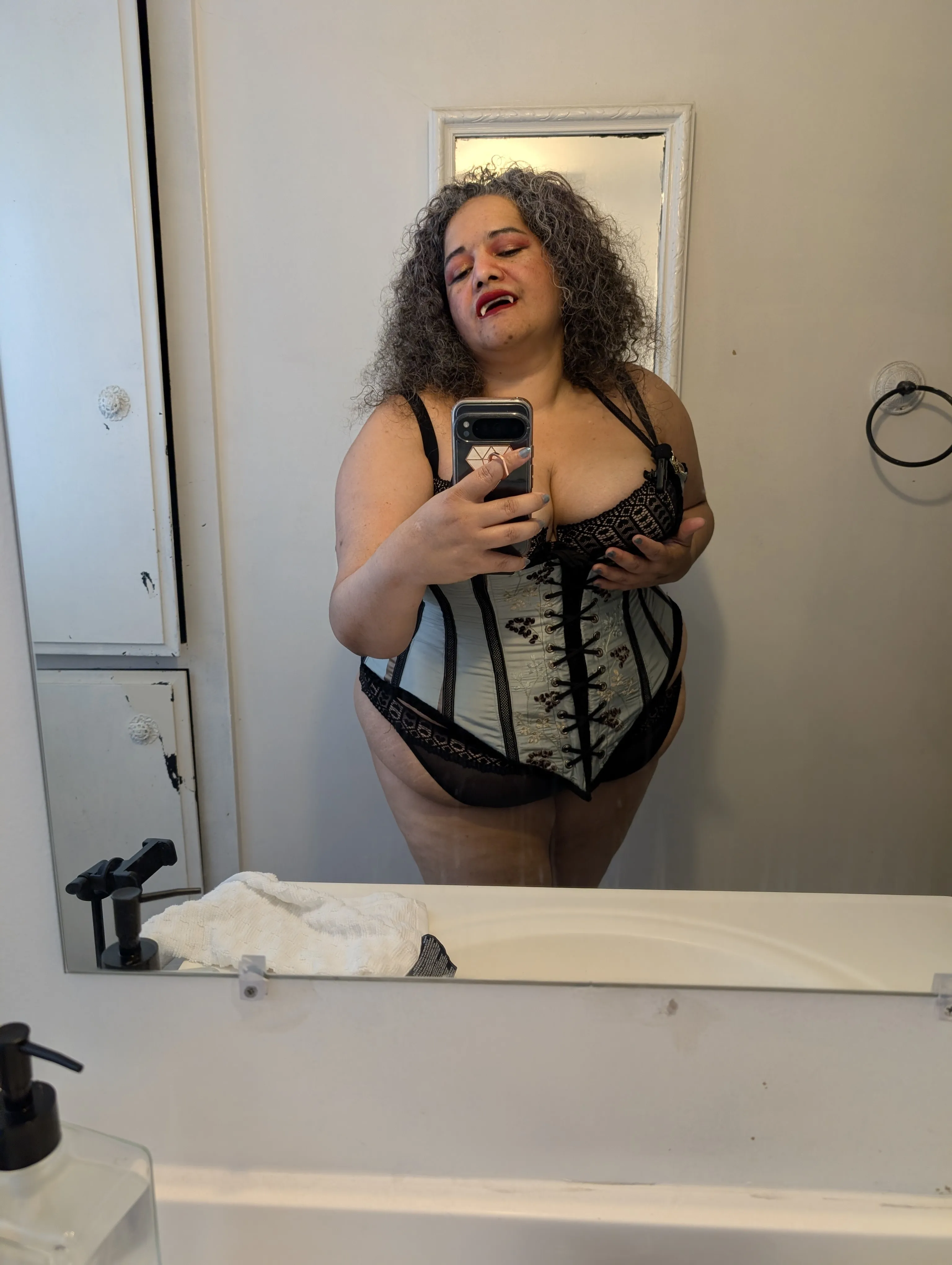 Interprete Goddessinnabathory Foto 7