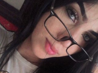 Image de profil du modèle de webcam Camelyhott