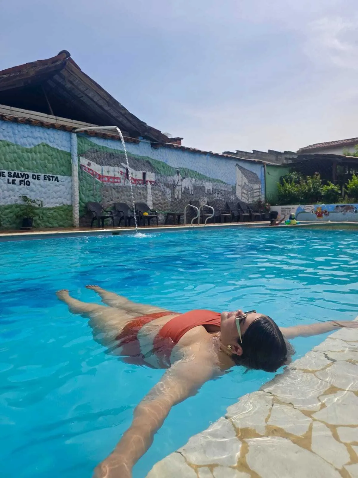 Artiest Sara_thompsom Foto 12