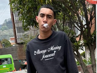 Image de profil du modèle de webcam Harrybigdick19