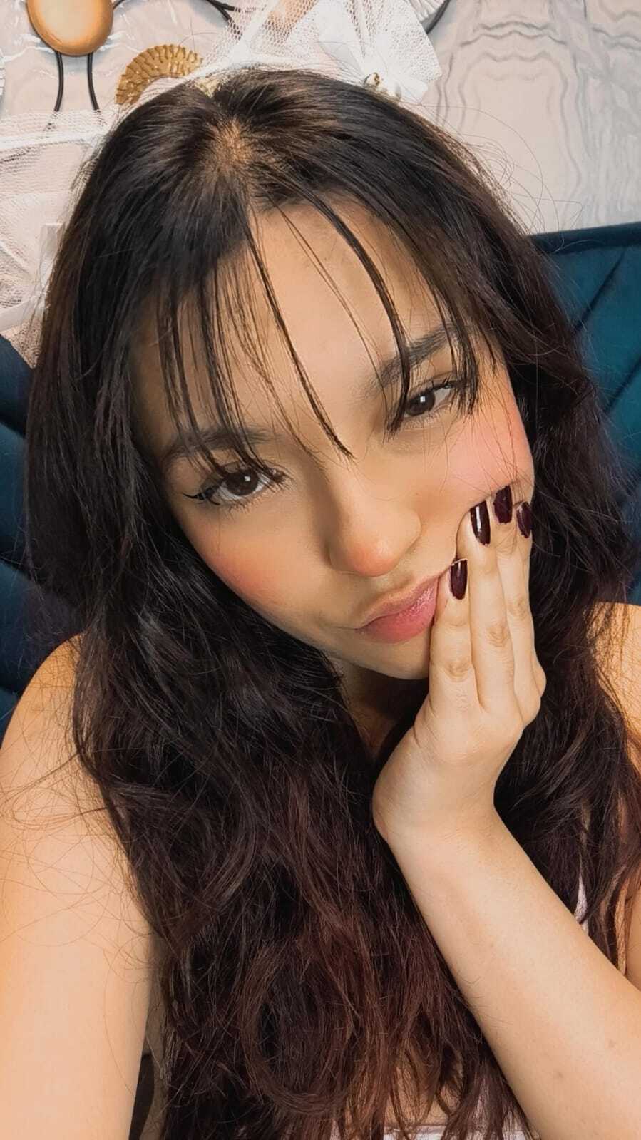 Interprète Elliecute19 Photo 1