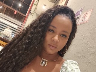 Imagen de perfil de modelo de cámara web de Nika_Ebony