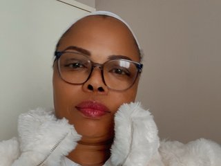 Imagen de perfil de modelo de cámara web de Rainsprinkles24