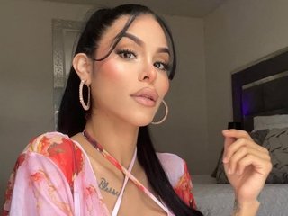 Emmilysantibanezz immagine del profilo del modello di cam