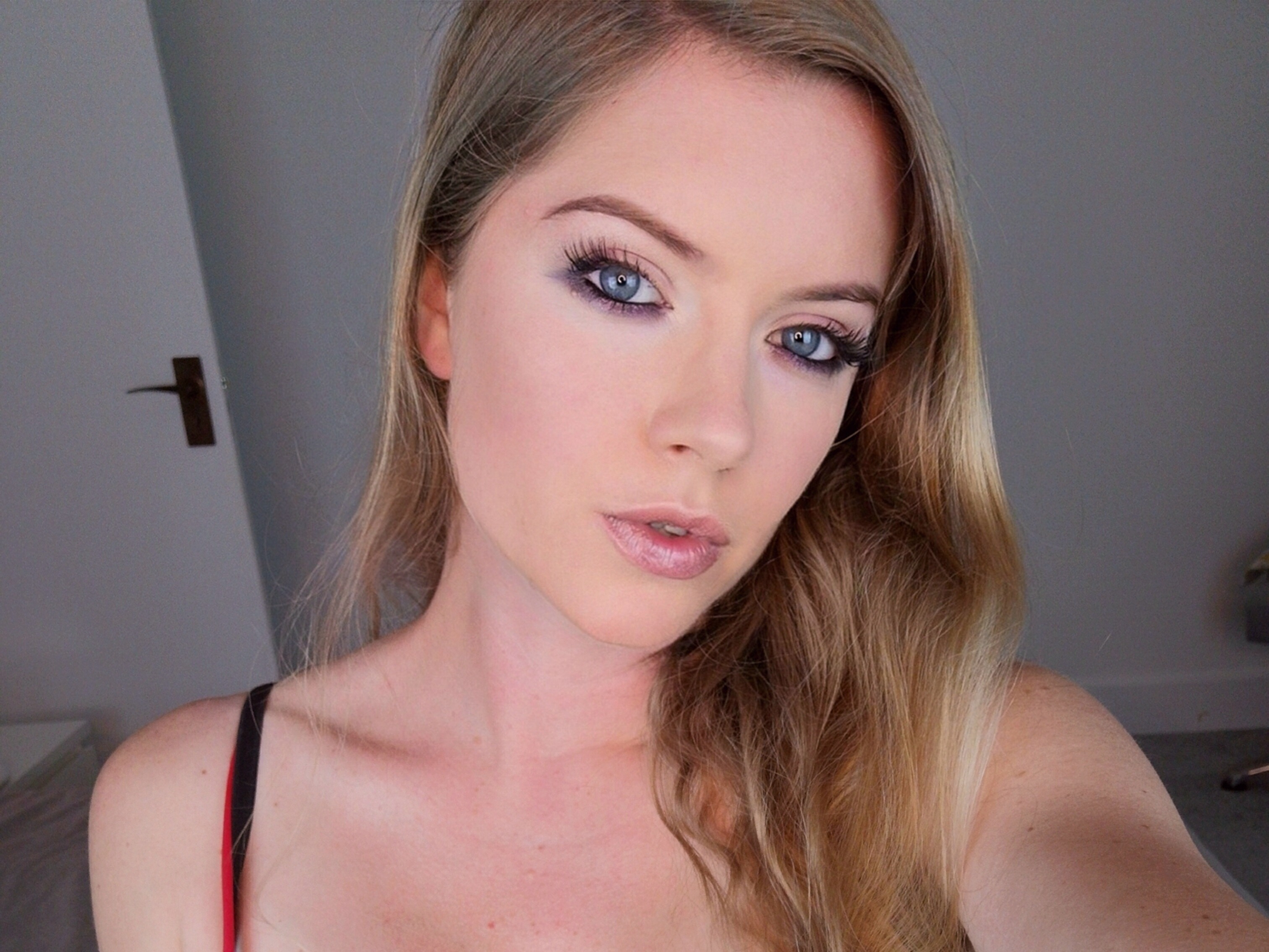 Performer GoddessAllexandraFindomFemdom Photo 12