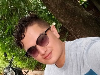 AlanJhohanson69 cam model profile picture 