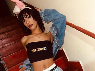 Image de profil du modèle de webcam Penelopee_Rouse