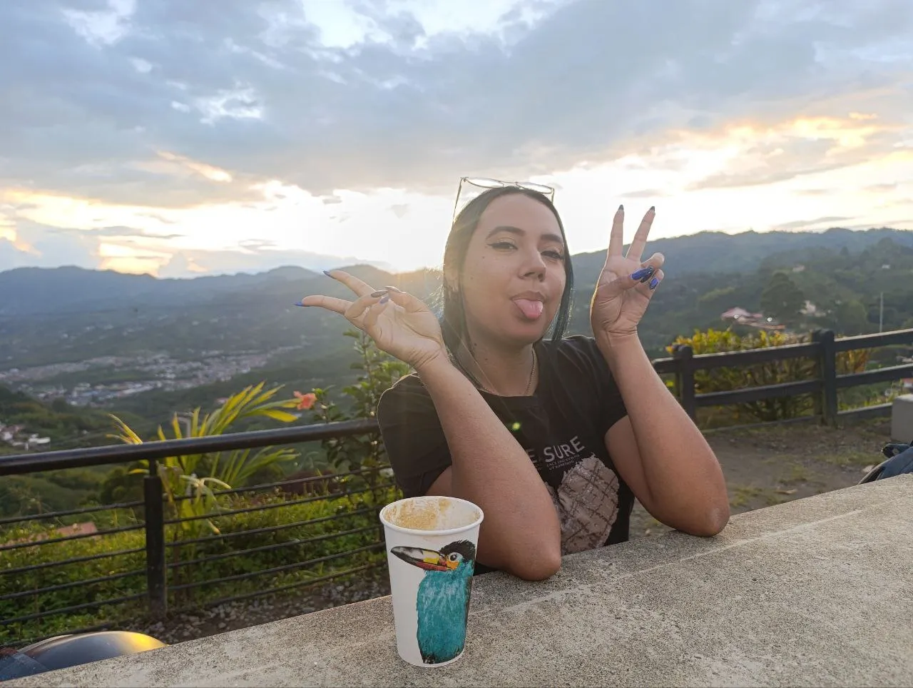 Interprète ValeriiLunaa Photo 2