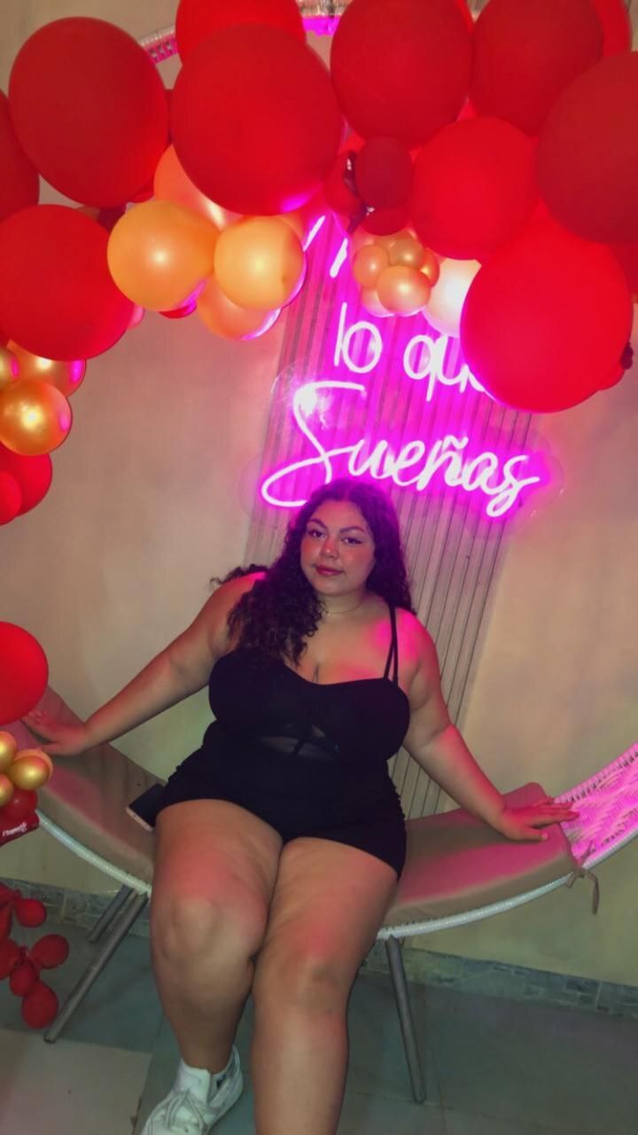 Intérprete ViolethWhite Foto 3