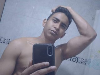 andrescaraballo profielfoto van cam model 