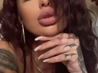 Ciaraandbenzo profielfoto van cam model