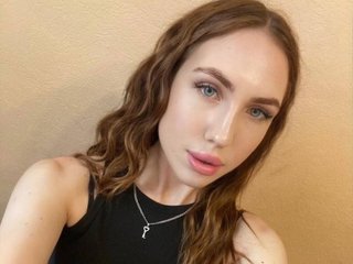 MellinGi profielfoto van cam model 