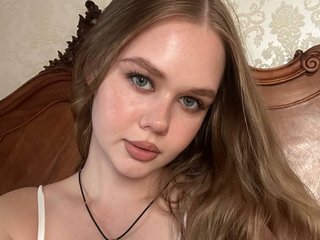 KamilaHeaven cam model profile picture