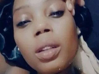 Fatassboodyxx profilbild på webbkameramodell