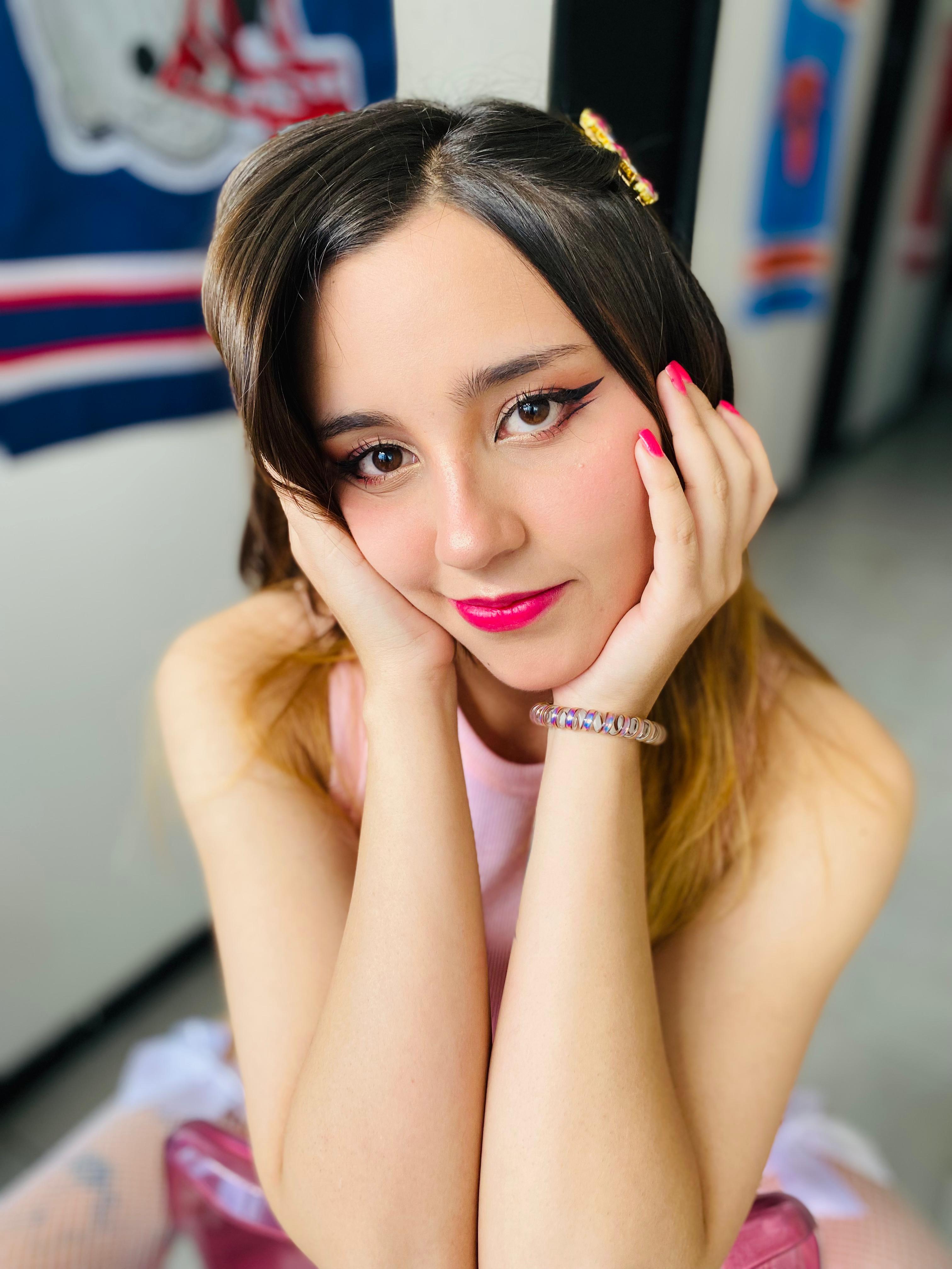 Artiest MiiaaCute Foto 8