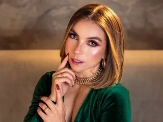 Imagen de perfil de modelo de cámara web de CamilaSantaMariaa