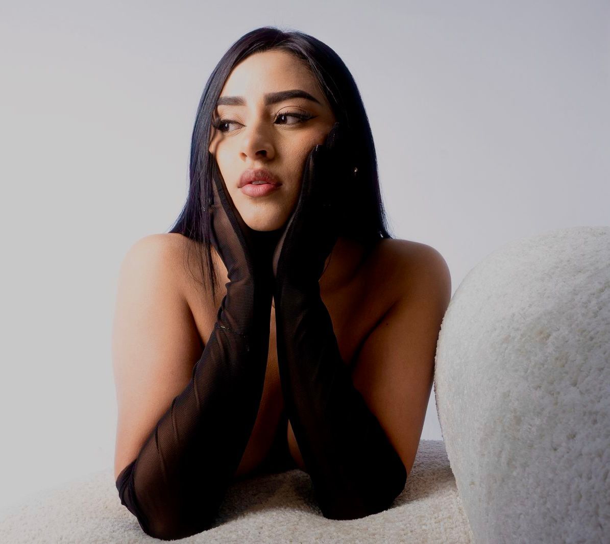 Interprète Sara_Hanniston Photo 9