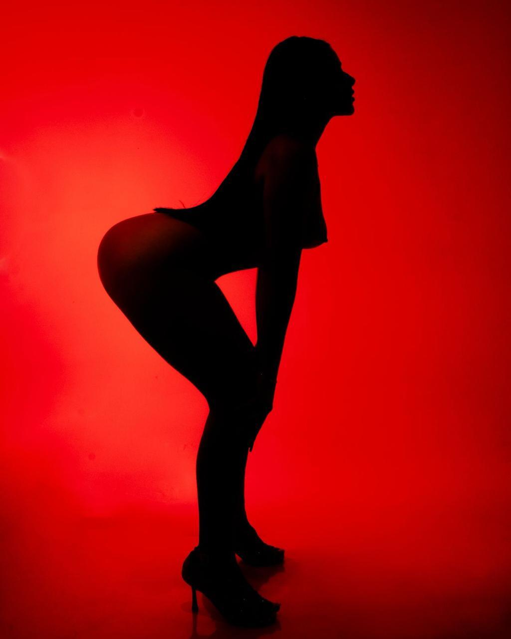 Interprète Sara_Hanniston Photo 2