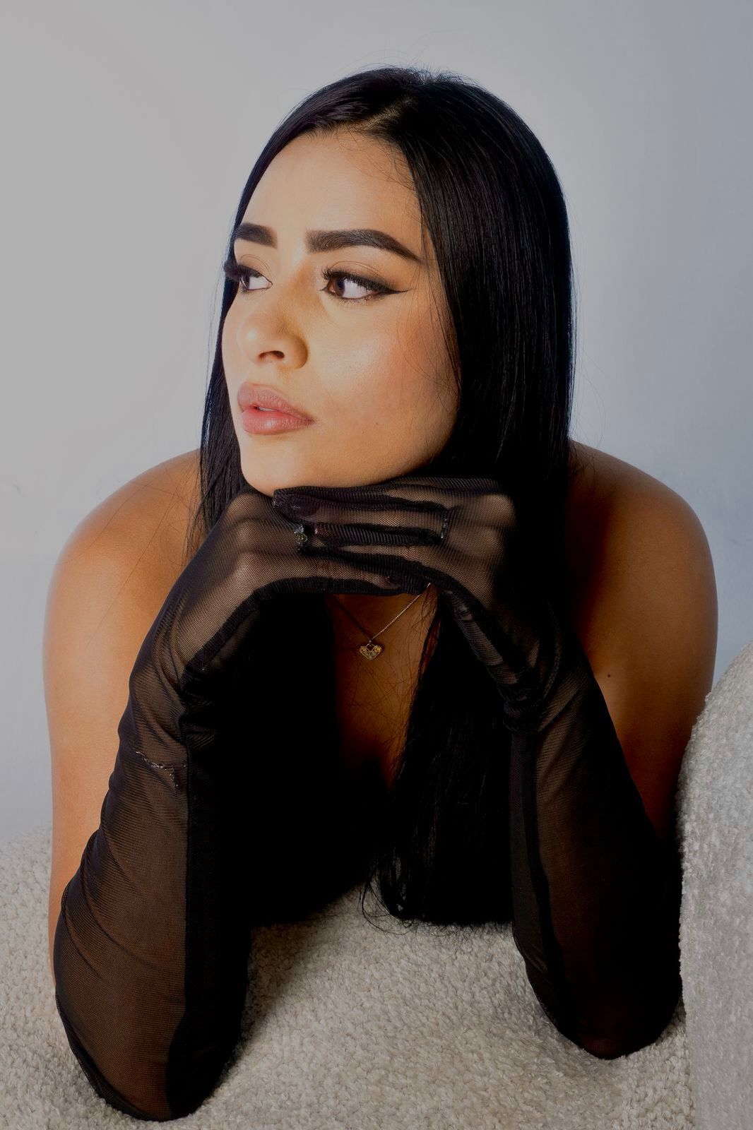 Interprète Sara_Hanniston Photo 7