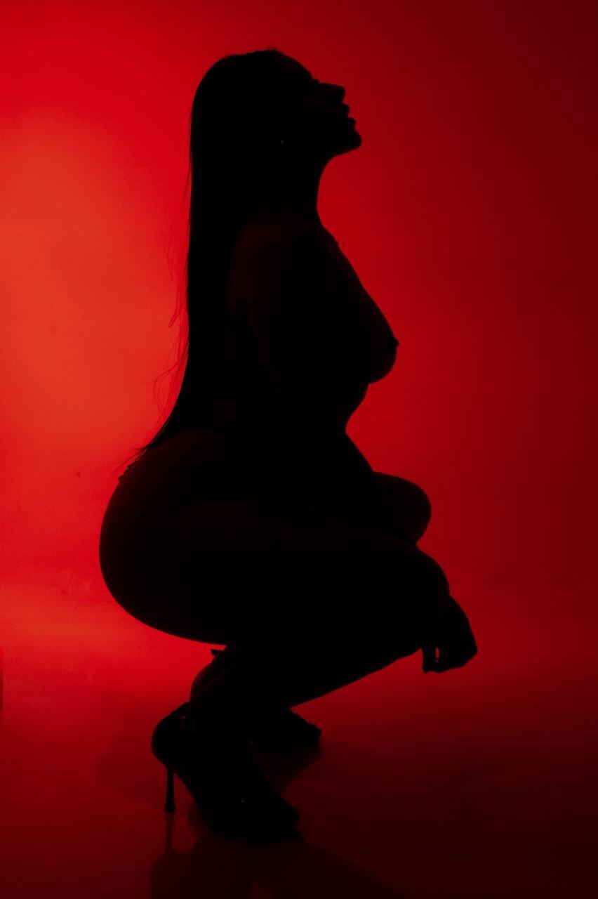 Interprète Sara_Hanniston Photo 5